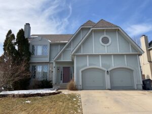 #417 Blue House & White Trim & Orange Door - Olathe (6)