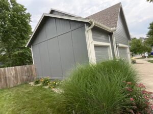 #674 - Blue Gray with White Trim House - Olathe (12)